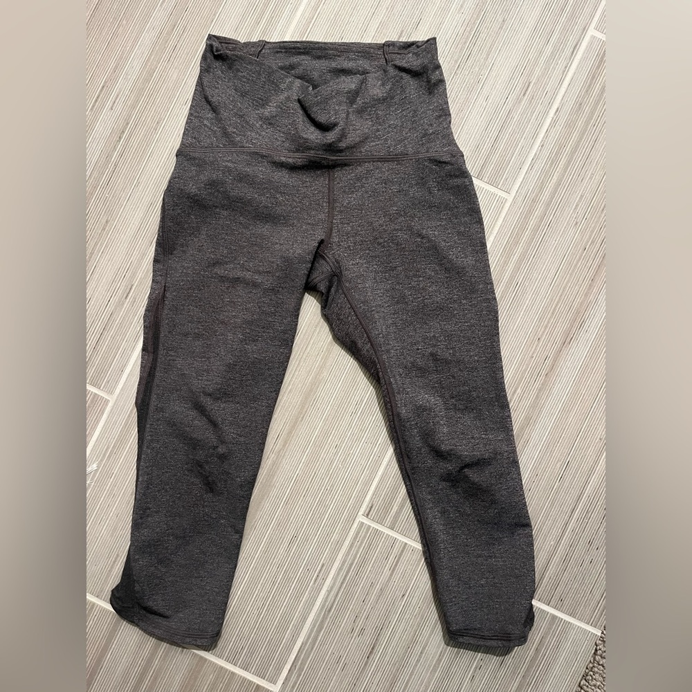 Lululemon capri leggings